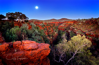 Dales Gorge, Moon Rise